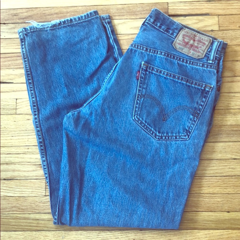Men’s Levi 550 Relaxed Jeans 33W 30L